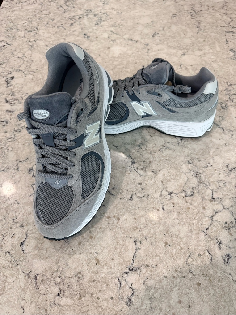 NEW - Size 9.5M/11W - New Balance 2002R Steel Gray Orca Sneakers - M2002RST